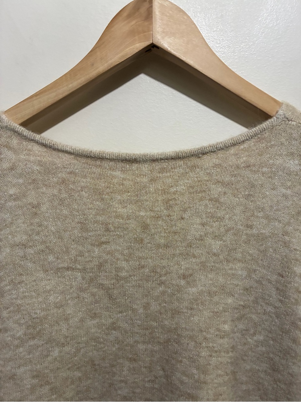 Aritzia Group by Babaton Bandini Wrap Sweater Size Small Wool Tan - Picture 6 of 10
